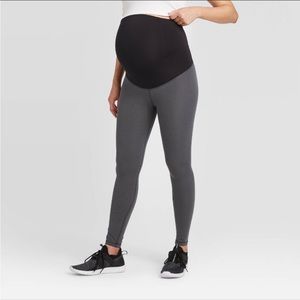 Isabel (Target) Maternity leggings (size small)